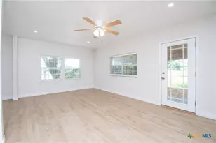 199 Apache Springs Rd, Briggs, TX 78608 - Photo 3