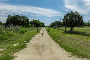 199 Apache Springs Rd, Briggs, TX 78608 - Photo 33