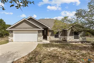 1361 Yaupon Dr, Fischer, TX 78623 - Photo 5