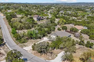 1361 Yaupon Dr, Fischer, TX 78623 - Photo 15