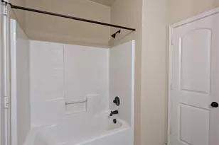 534 Creekside Cir, New Braunfels, TX 78130 - Photo 23