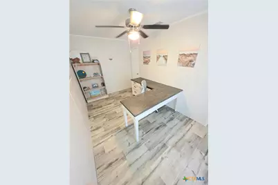 1005 W Houston Avenue, Seadrift, TX 77983 - Photo 3