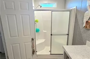 1005 W Houston Ave, Seadrift, TX 77983 - Photo 15