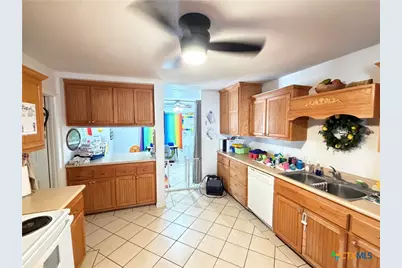 202 Bego Street, Goliad, TX 77963 - Photo 13