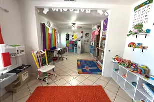 202 Bego St, Goliad, TX 77963 - Photo 7