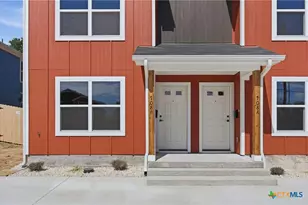 708 S 28th St, Temple, TX 76504 - Photo 1