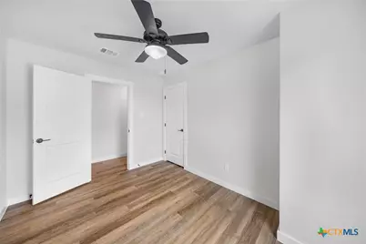 708 S 28th Street #B, Temple, TX 76504 - Photo 19