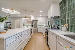 1505 Marigold Dr, New Braunfels, TX 78130 - Photo 5