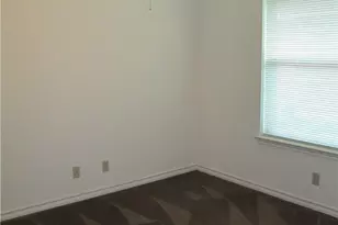 110 Jocelyn Cir, Victoria, TX 77901 - Photo 11