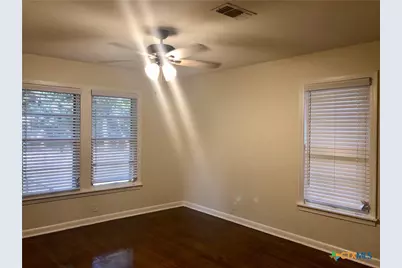 1002 Hazelton Street, San Marcos, TX 78666 - Photo 9