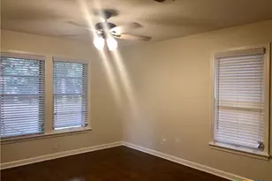 1002 Hazelton St, San Marcos, TX 78666 - Photo 9