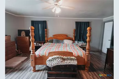 200 Williams Street, Cuero, TX 77954 - Photo 17