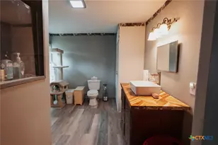 200 Williams St, Cuero, TX 77954 - Photo 15