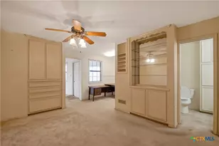 23409 Zac Lentz Pkwy, Victoria, TX 77905 - Photo 31