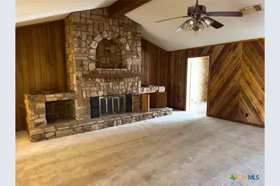 27 Schaefer Road, Victoria, TX 77905 - Photo 11