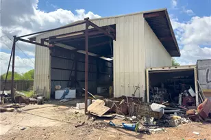 27 Schaefer Rd, Victoria, TX 77905 - Photo 29