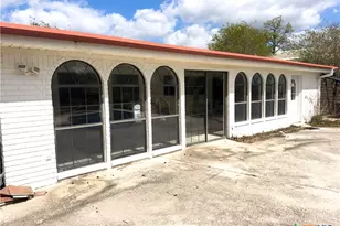 27 Schaefer Rd, Victoria, TX 77905 - Photo 47