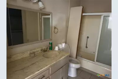 27 Schaefer Road, Victoria, TX 77905 - Photo 23