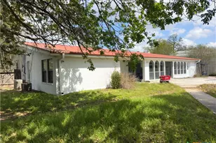 27 Schaefer Rd, Victoria, TX 77905 - Photo 7