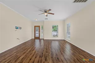 300 Rustic Tr, Cibolo, TX 78108 - Photo 5