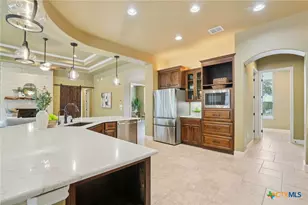 2225 Elm Cedar Dr, New Braunfels, TX 78132 - Photo 11