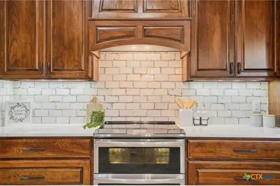2225 Elm Cedar Drive, New Braunfels, TX 78132 - Photo 11
