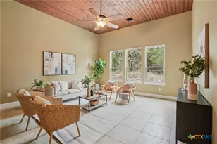 2225 Elm Cedar Dr, New Braunfels, TX 78132 - Photo 5
