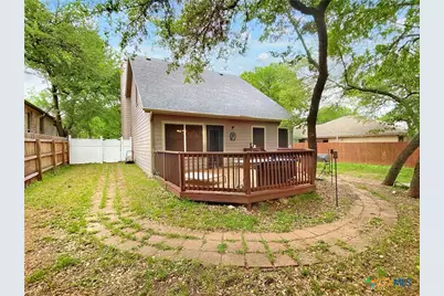 2009 Ridge View Drive, San Marcos, TX 78666 - Photo 5