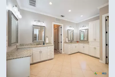 429 Fossil Hills Loop, Spring Branch, TX 78070 - Photo 21