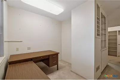 23409 Zac Lentz Parkway, Victoria, TX 77905 - Photo 37