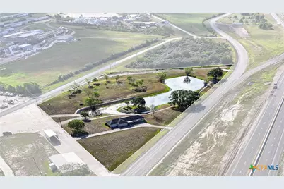 23409 Zac Lentz Parkway, Victoria, TX 77905 - Photo 11