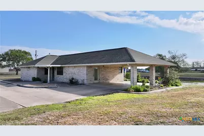 23409 Zac Lentz Parkway, Victoria, TX 77905 - Photo 3