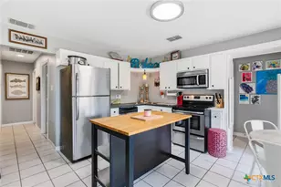 77 Carrie St, Port O'Connor, TX 77982 - Photo 17