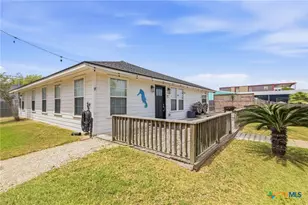 77 Carrie St, Port O'Connor, TX 77982 - Photo 9