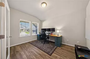 1232 Ella Xing, New Braunfels, TX 78130 - Photo 5