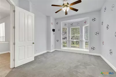 243 Appalachian Trail, New Braunfels, TX 78132 - Photo 9