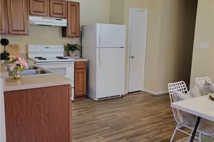 238 Bushtail Dr, New Braunfels, TX 78130 - Photo 5