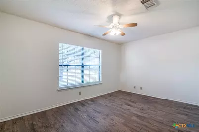 1078 Stone Trail, New Braunfels, TX 78130 - Photo 15