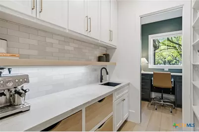 3001 Rolling Meadow Drive, Salado, TX 76571 - Photo 15