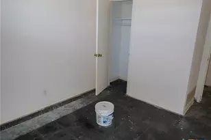 109 Sun Valley Dr, Victoria, TX 77904 - Photo 9