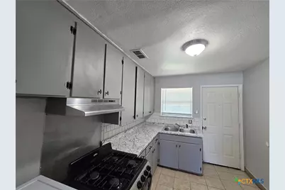 212 E Valley Road, Harker Heights, TX 76548 - Photo 21