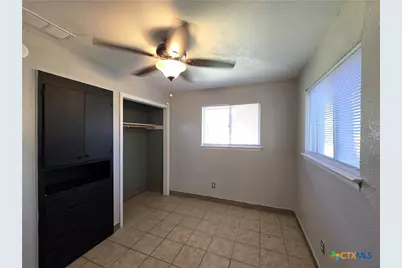 212 E Valley Road, Harker Heights, TX 76548 - Photo 7