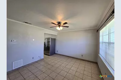 212 E Valley Road, Harker Heights, TX 76548 - Photo 25