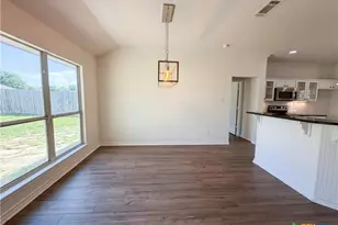 8710 Surrey Ct, Temple, TX 76502 - Photo 9