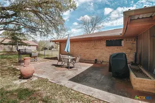 103 Rhodes Rd, Victoria, TX 77904 - Photo 41