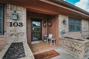 103 Rhodes Rd, Victoria, TX 77904 - Photo 5