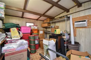 103 Rhodes Rd, Victoria, TX 77904 - Photo 45