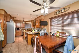 103 Rhodes Rd, Victoria, TX 77904 - Photo 11