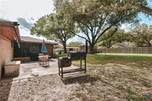 103 Rhodes Rd, Victoria, TX 77904 - Photo 37