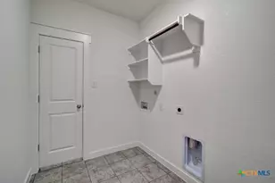 960 Tornado Rdg, New Braunfels, TX 78130 - Photo 27